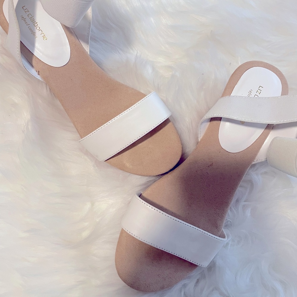 Liz Claiborne white sandals size 7